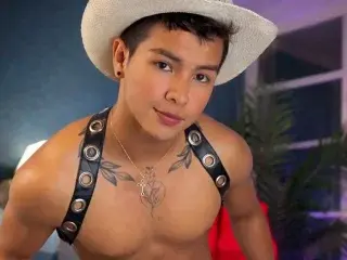 Streamate Free Live Porn of JOEL_CARTER21