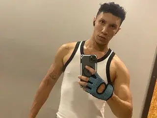 Streamate Free Live Porn of AngeloandEdward