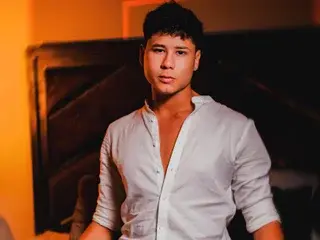 Streamate Adult Webcams of Rayden_Boy