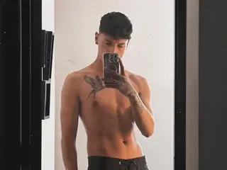 Streamate Watch Live Sex Cams of Gabriel_tw
