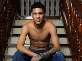 Streamate Best live sex cam show of Mael_Jason