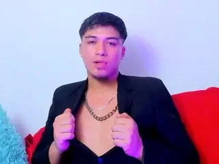 Streamate Live Porn of juanmechanic