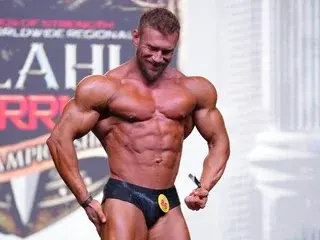Streamate Free Porn Cam of MuscularKevinxxx