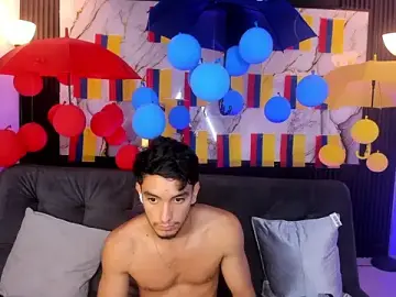 Stripchat Nude Webcam of dante_18cm_