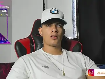 Stripchat Best Webcam of jacob_firexx