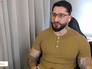 Stripchat Watch Live Sex Cams of jonhklleyn
