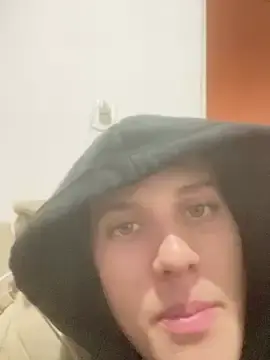Stripchat Sex Cam of 9vinsfd1