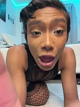 Stripchat Nude Webcam of alejo_cute