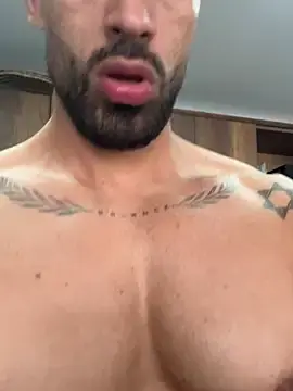 Stripchat Free Live Porn of Mateo_Ospina_