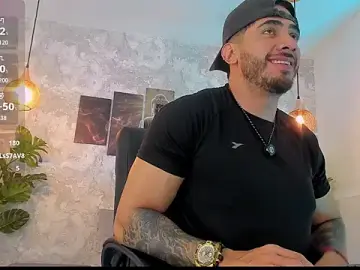 Stripchat Live Sex Cam of Nate_franco