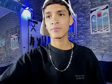 Stripchat Live Sex of stevensantana1