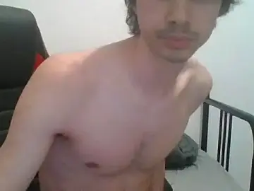 Stripchat Live Porn of SnakeBit3s