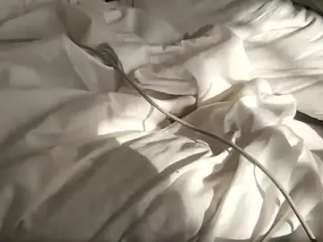 Stripchat Live Sex Cam of LeoneForYou