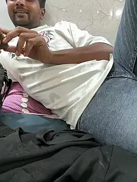Stripchat Adult Webcam of Gujarati-boy-meetbhabhi