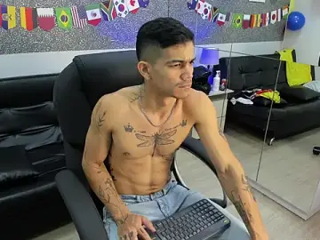 Stripchat Free Porn Cam of Jared_Cole