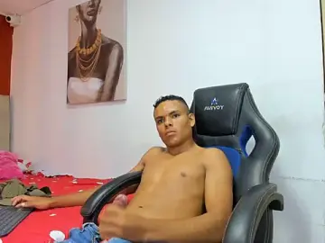 Stripchat Best Webcam of bryan_kim