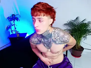Stripchat Live Sex Cam of 7_Saturno_7