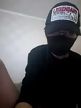 Stripchat Adult Webcam of TYYUIOE3