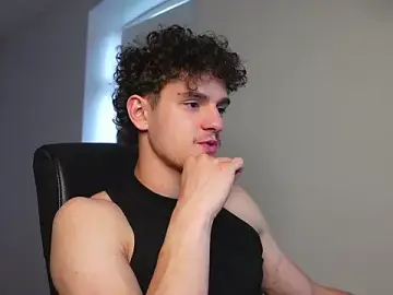 Stripchat Best live sex cam show of Brad_Holloway