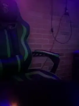 Stripchat Free Live Porn of chronic_vibez