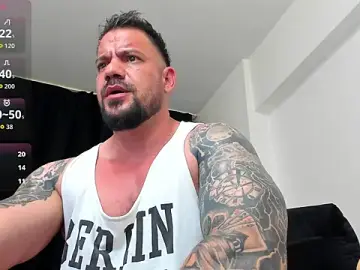 Stripchat Watch Live Sex Cams of musclemonster31