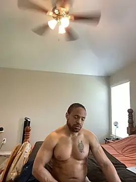 Stripchat Sex Cam of Fathero1time