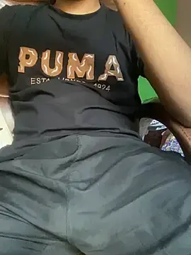 Stripchat Nude Webcam of BIGGGGGBOYYYYY