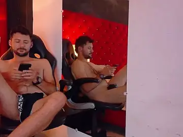 Stripchat Free Porn Cam of Erickpritz_xh