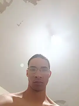 Stripchat Live Sex of Yuripauzao20cm