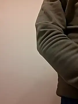 Stripchat Sex Cam of bigboytoy912