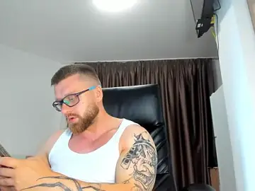 Stripchat Sex Cam of Findom_guy