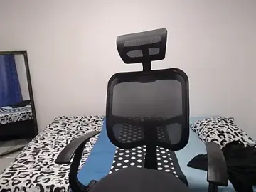 Stripchat Best live sex cam show of present_the_magic