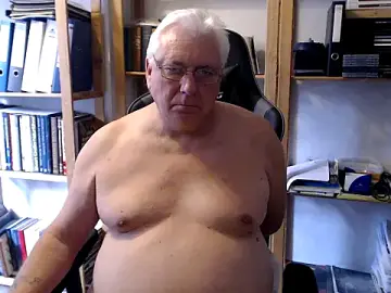 Stripchat Free Live Porn of SchwanzhureXXL
