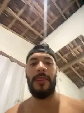 Stripchat Live Sex Cam of VitorFindomDOT