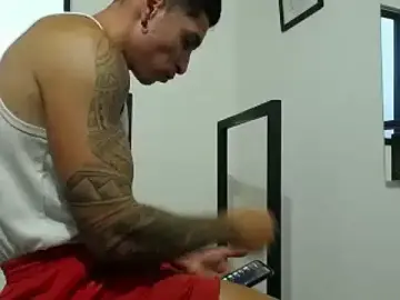 Stripchat Live Sex Cam of jack_pergurtson01