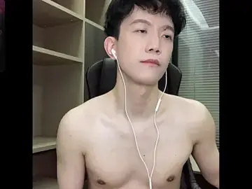 Stripchat Free Porn Cam of jasonyi