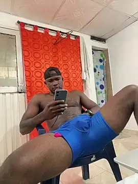 Stripchat Best Webcam of Dark_Titan19
