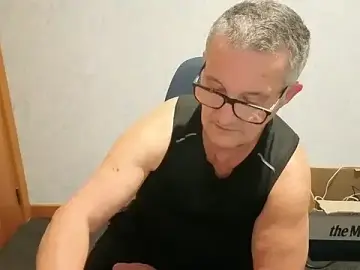 Stripchat Watch Live Sex Cams of daddy_man