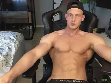 Stripchat Live Porn of Richard_mils