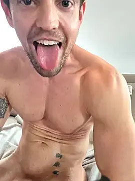 Stripchat Sex Cam of Mystery_Mark