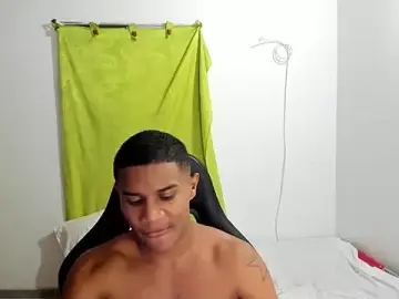 Stripchat Adult Webcam of corzoethan