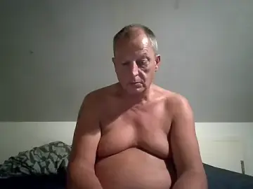 Stripchat Private Sex Chat of chubbybear2cum