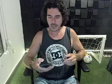 Stripchat Live Porn of joaquin420_hot