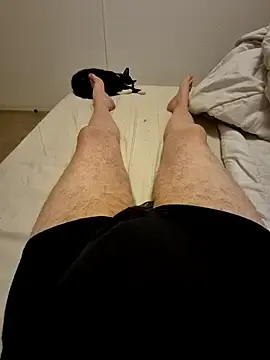 Stripchat Sex Cam of Bretoncool