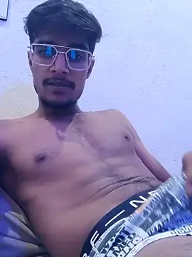 Stripchat Sex Cam of kaushikhotty