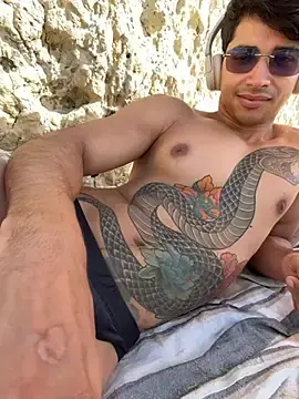 Stripchat Sex Cam of David_Tresh5