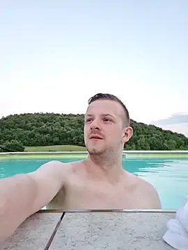 Stripchat Live Sex of 6incheswannacum
