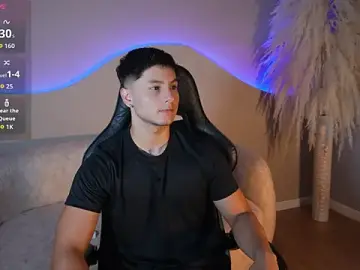 Stripchat Free Porn Cam of Noah_Clarkk