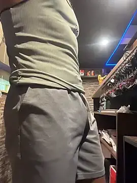 Stripchat Live Sex Cam of trainwithme