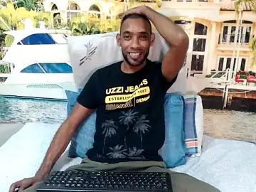 Stripchat Best Webcam of IndianMagicMike